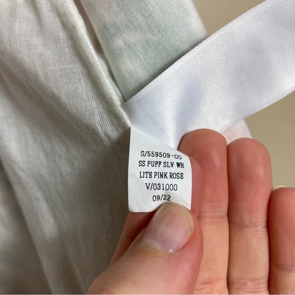 Old Navy Floral Puff-Sleeve Mini Wrap Dress - Picture 14 of 14